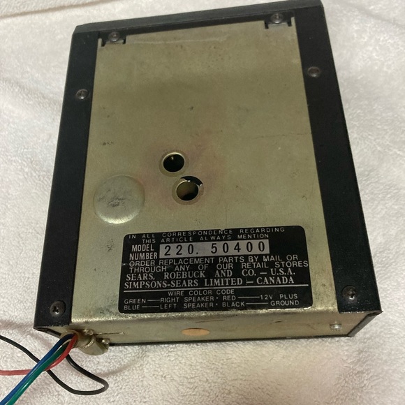 A 8 Track player for a automobile 7 & a half “ long 6” wide - Picture 9 of 14